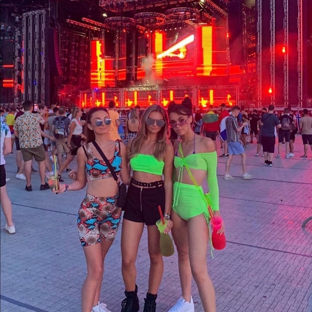 LF shorts - Picture 3 of 4
